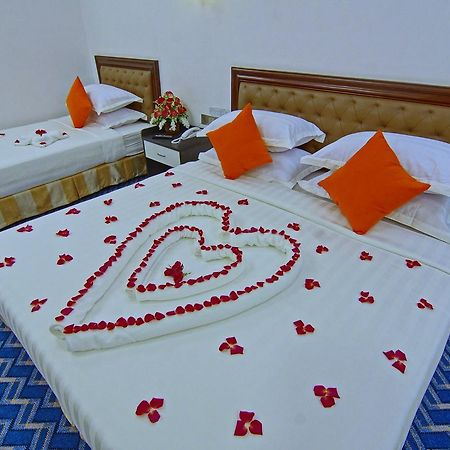 Perfect Hotel Μανταλέι Εξωτερικό φωτογραφία