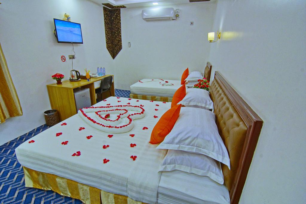 Perfect Hotel Μανταλέι Εξωτερικό φωτογραφία