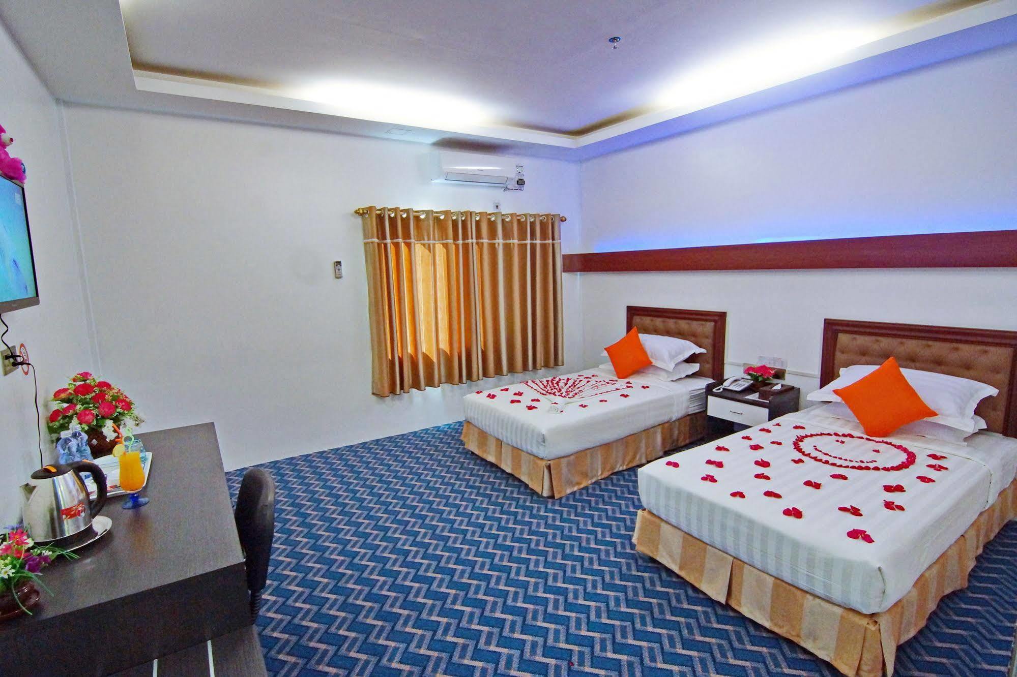 Perfect Hotel Μανταλέι Εξωτερικό φωτογραφία