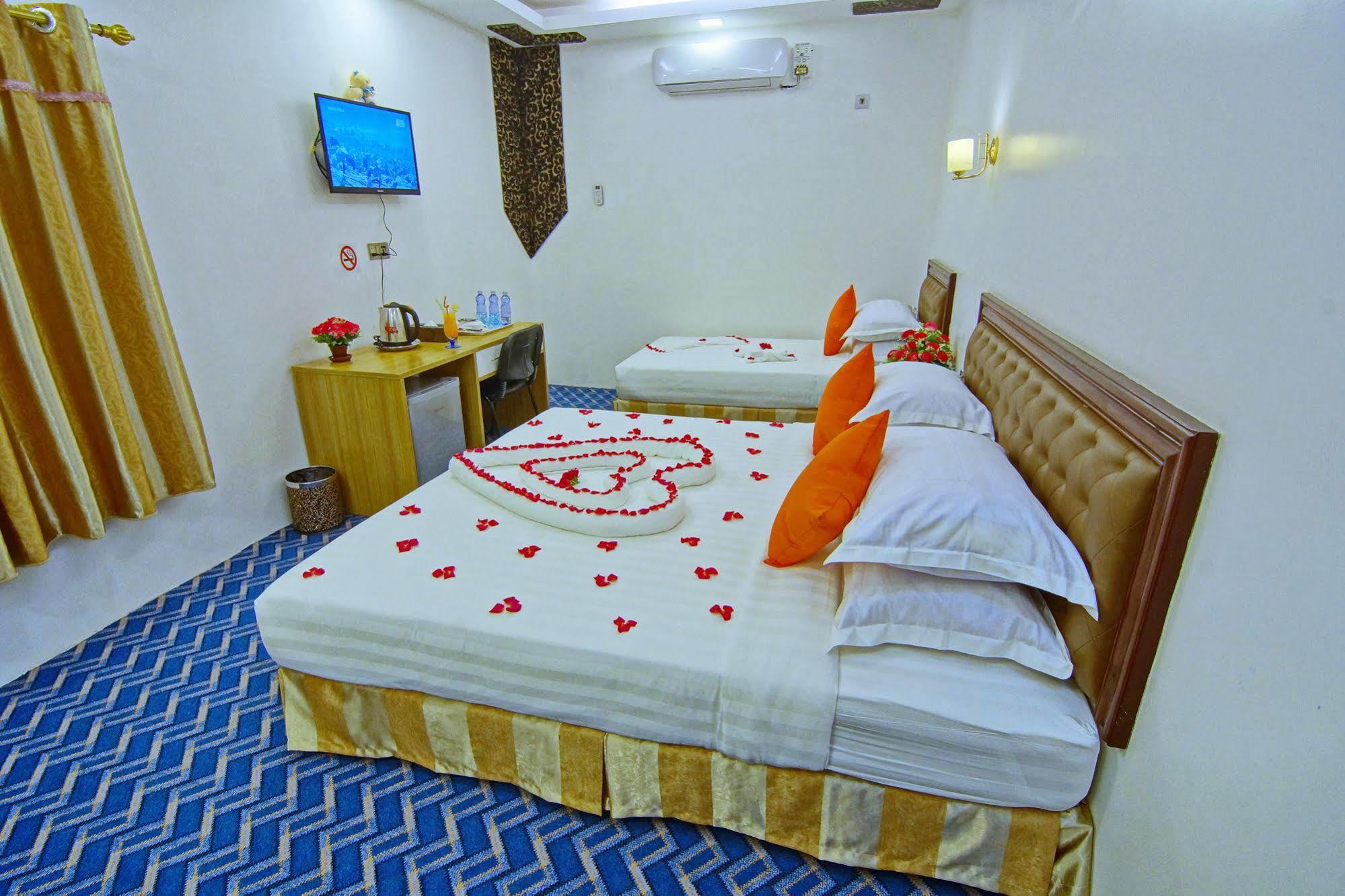 Perfect Hotel Μανταλέι Εξωτερικό φωτογραφία